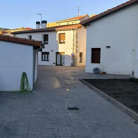 Casa En El Centro Historico De *